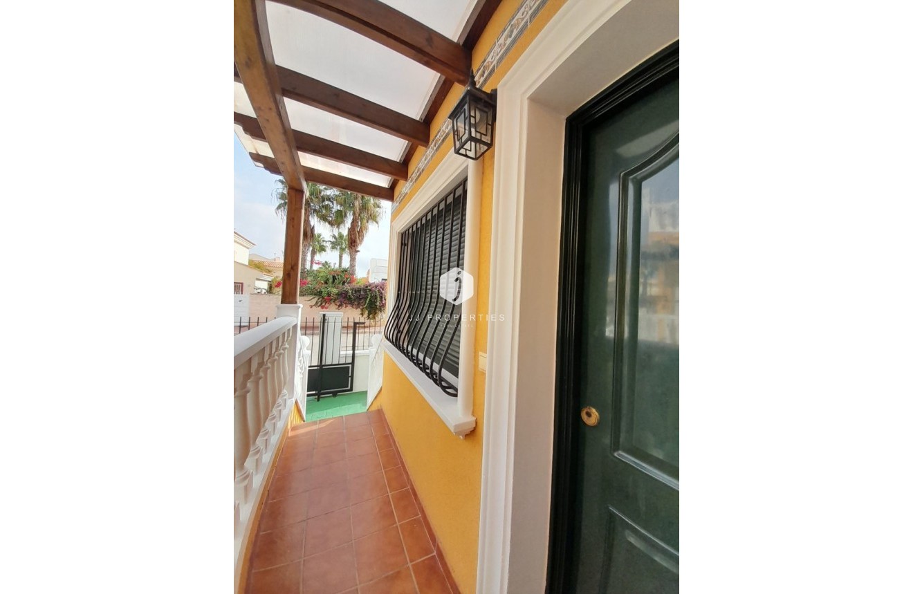 Resale - Chalet -
Ciudad Quesada - Costa Blanca