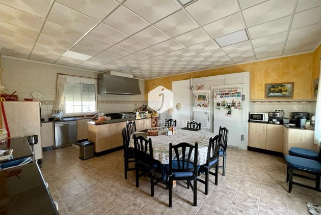 Resale - Villa -
Albatera - Inland