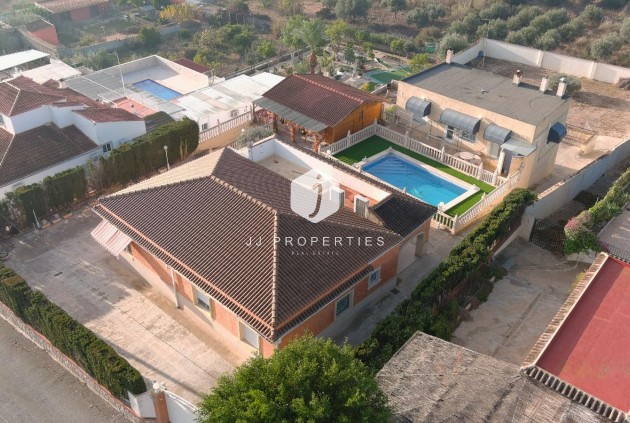 Resale - Villa -
Albatera - Inland