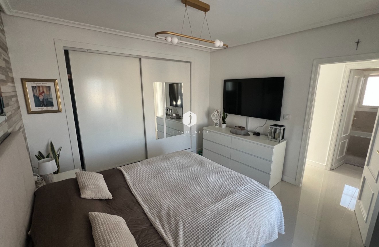 Resale - Villa -
Algorfa - Inland