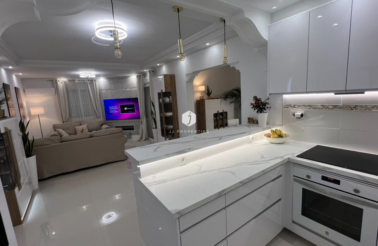 Resale - Villa -
Algorfa - Inland