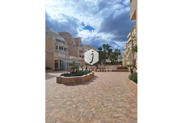Resale - Apartment / flat -
Guardamar del Segura - Costa Blanca