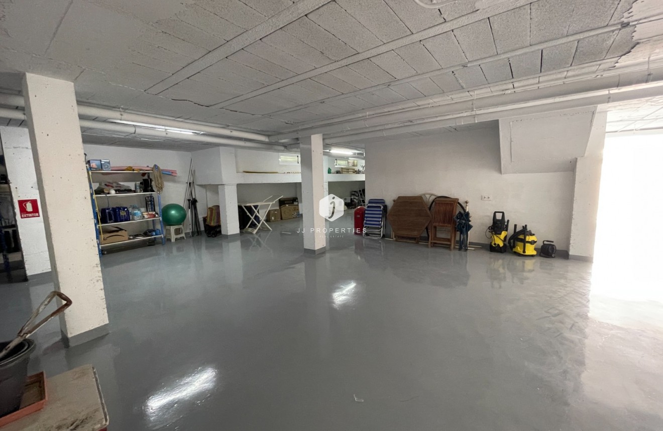 Resale - Chalet -
Dolores - Costa Blanca