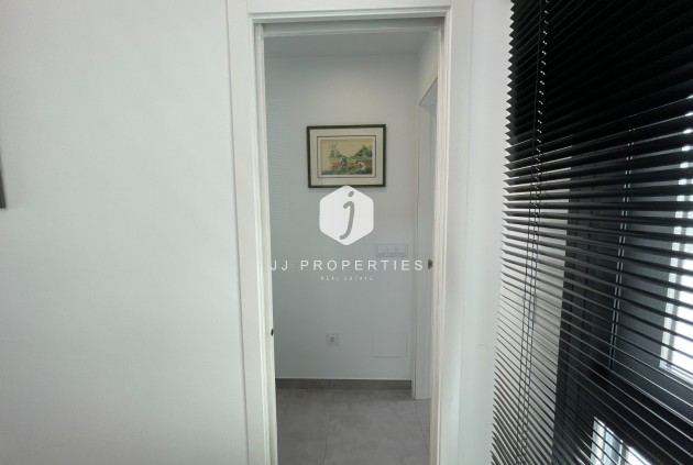 Resale - Chalet -
Dolores - Costa Blanca