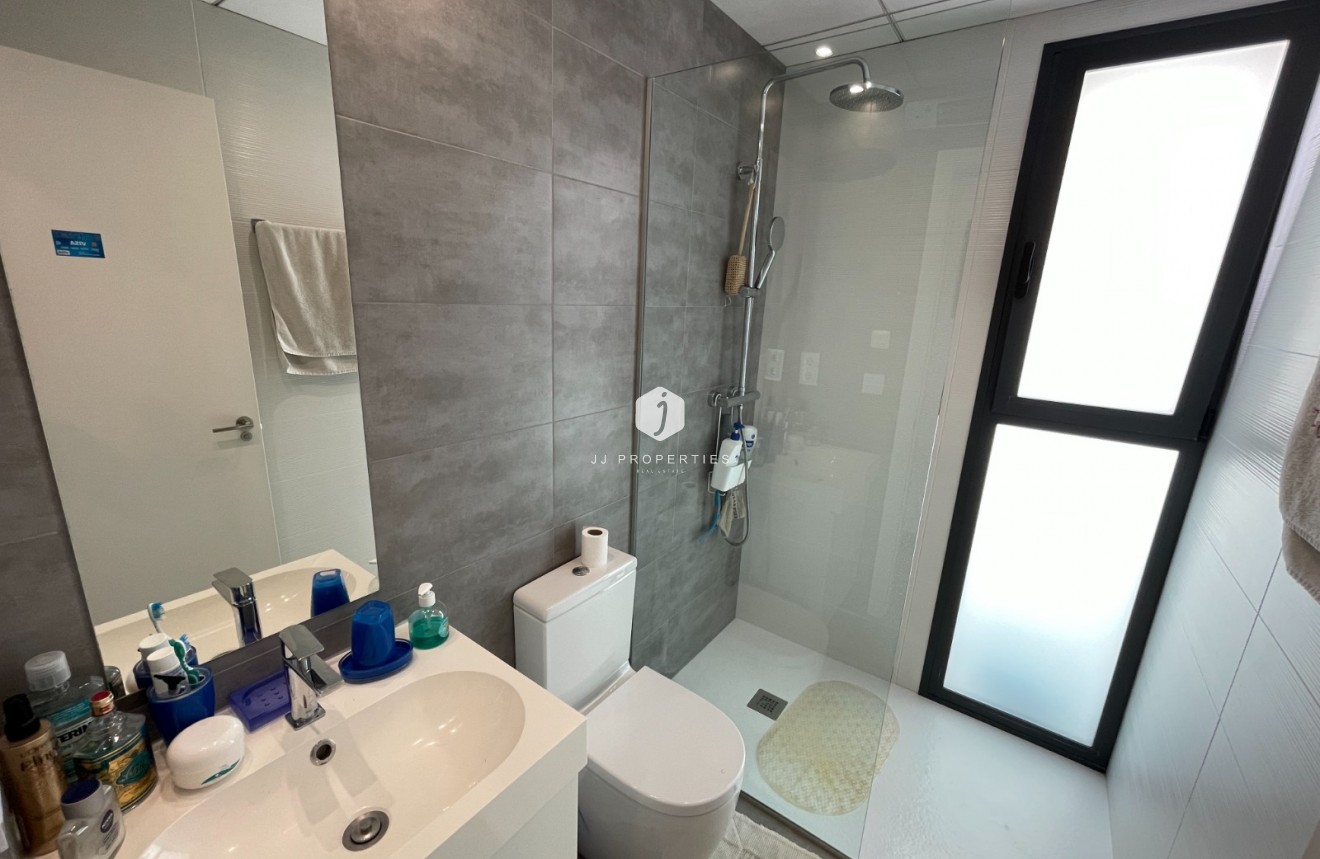 Resale - Chalet -
Dolores - Costa Blanca