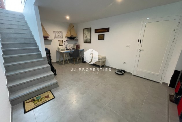 Resale - Chalet -
Dolores - Costa Blanca