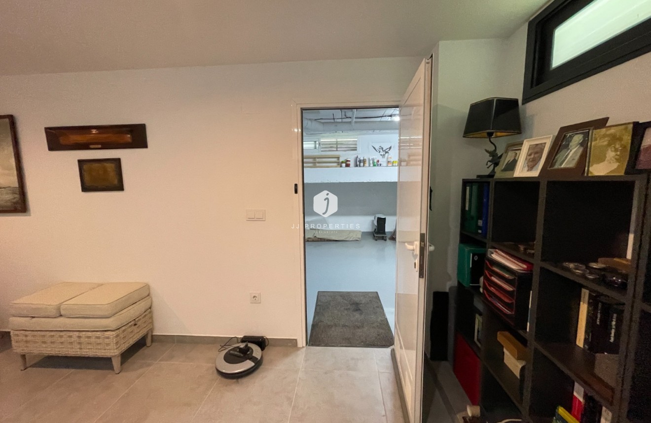 Resale - Chalet -
Dolores - Costa Blanca