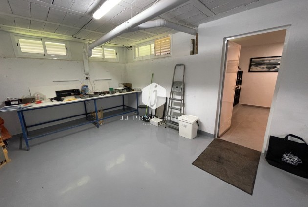 Resale - Chalet -
Dolores - Costa Blanca