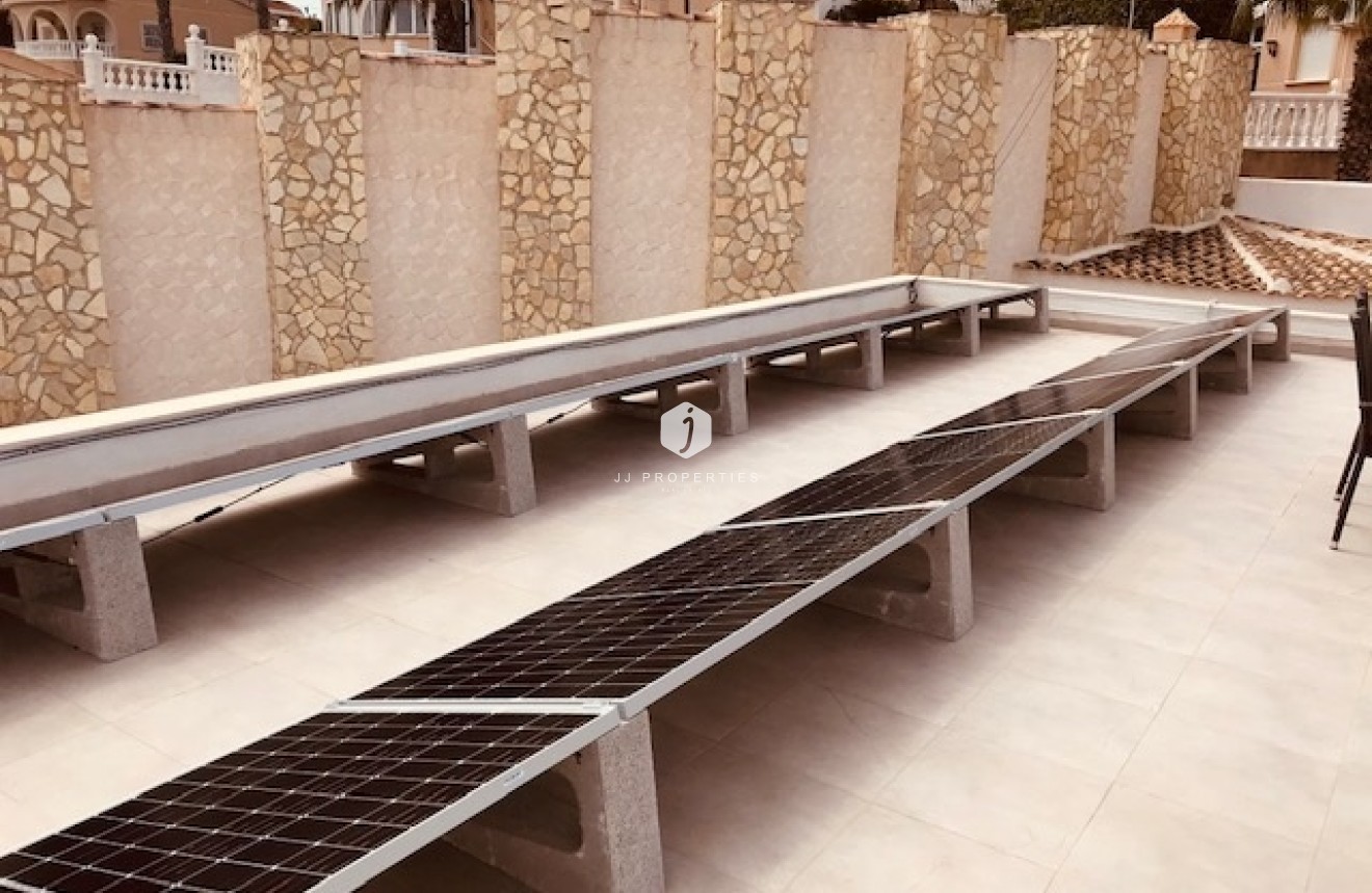 Segunda mano - Villa -
Rojales - Inland