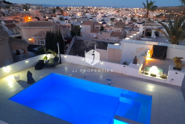 Segunda mano - Villa -
Rojales - Inland