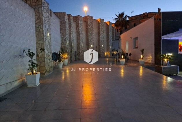 Segunda mano - Villa -
Rojales - Inland