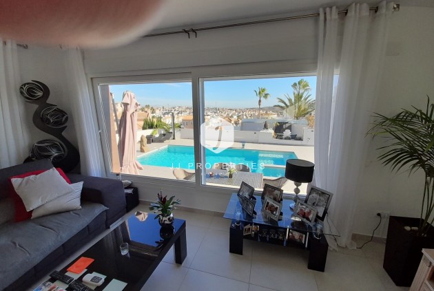 Segunda mano - Villa -
Rojales - Inland