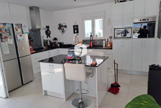 Segunda mano - Villa -
Rojales - Inland