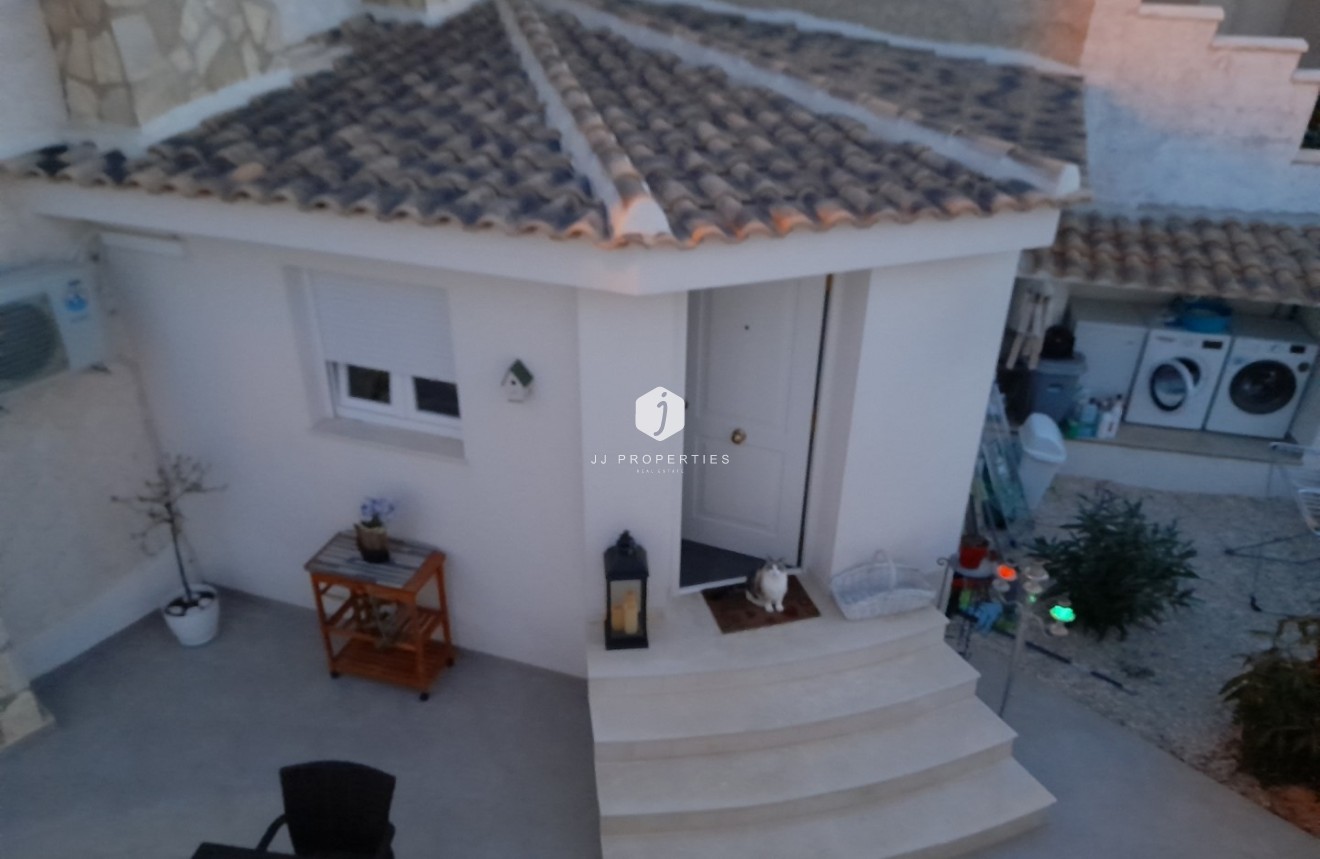 Segunda mano - Villa -
Rojales - Inland