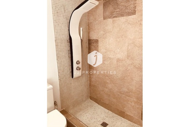 Segunda mano - Villa -
Rojales - Inland