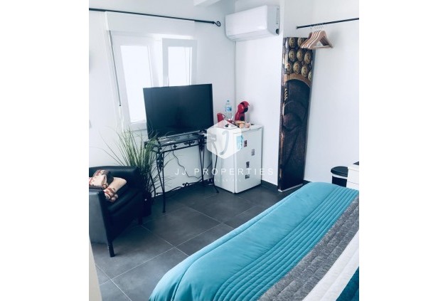 Segunda mano - Villa -
Rojales - Inland