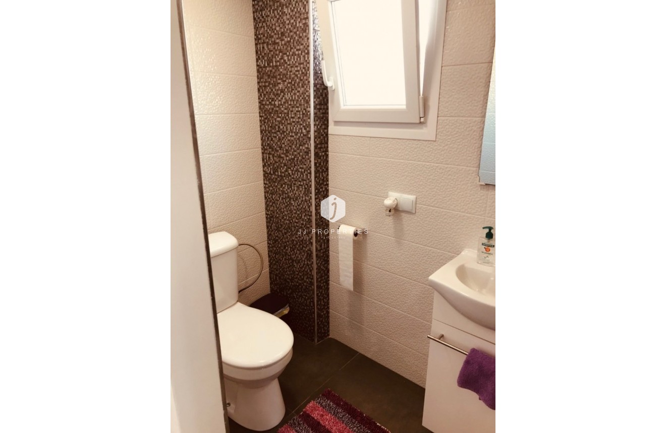 Segunda mano - Villa -
Rojales - Inland