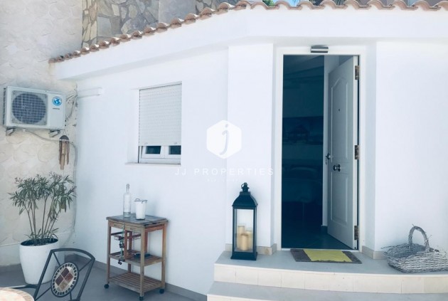 Segunda mano - Villa -
Rojales - Inland