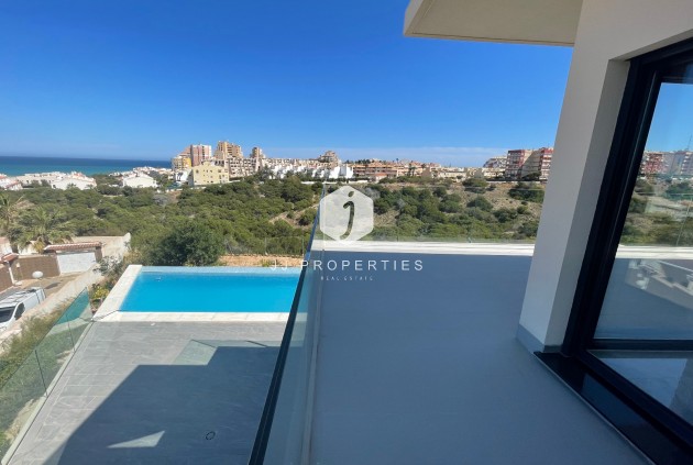 Segunda mano - Villa -
La Mata - Costa Blanca