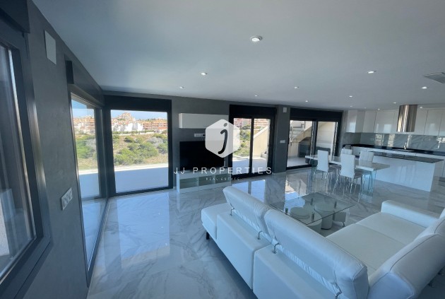 Segunda mano - Villa -
La Mata - Costa Blanca