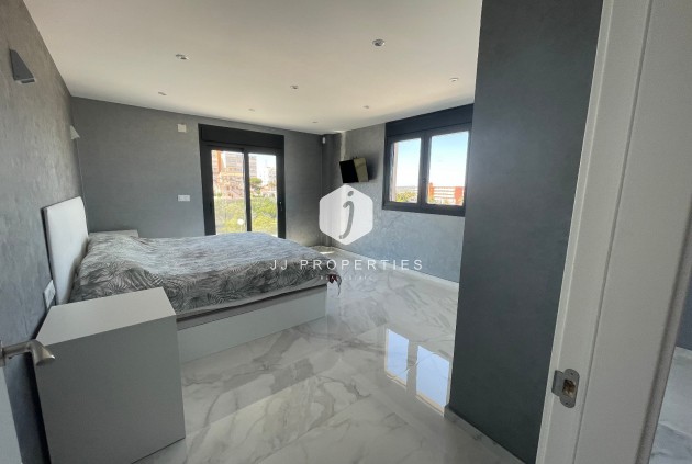 Segunda mano - Villa -
La Mata - Costa Blanca