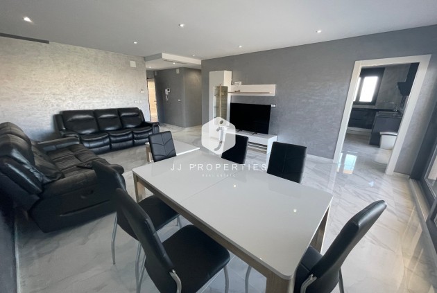 Segunda mano - Villa -
La Mata - Costa Blanca