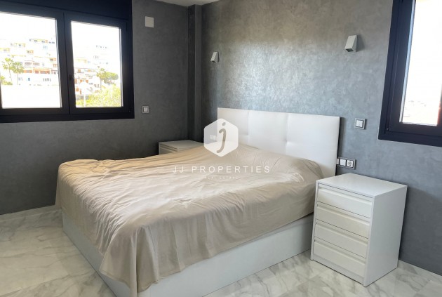 Segunda mano - Villa -
La Mata - Costa Blanca