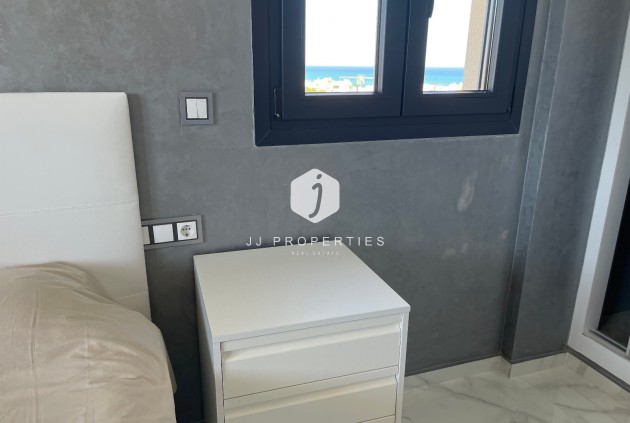 Segunda mano - Villa -
La Mata - Costa Blanca