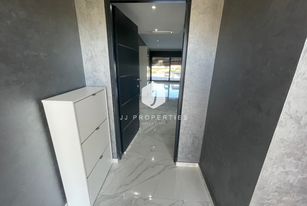 Segunda mano - Villa -
La Mata - Costa Blanca