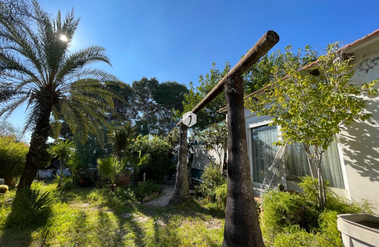 Tweedehands - Villa -
Orihuela Costa - Costa Blanca