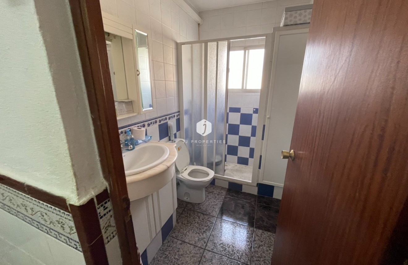 Segunda mano - Villa -
San Miguel de Salinas - Inland