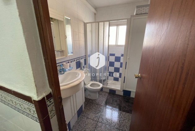 Segunda mano - Villa -
San Miguel de Salinas - Inland