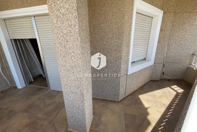 Segunda mano - Villa -
San Miguel de Salinas - Inland