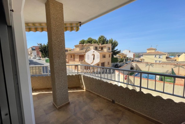 Segunda mano - Villa -
San Miguel de Salinas - Inland