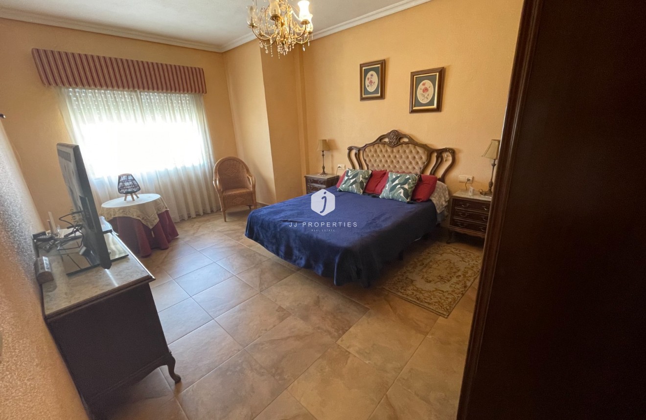 Segunda mano - Villa -
San Miguel de Salinas - Inland