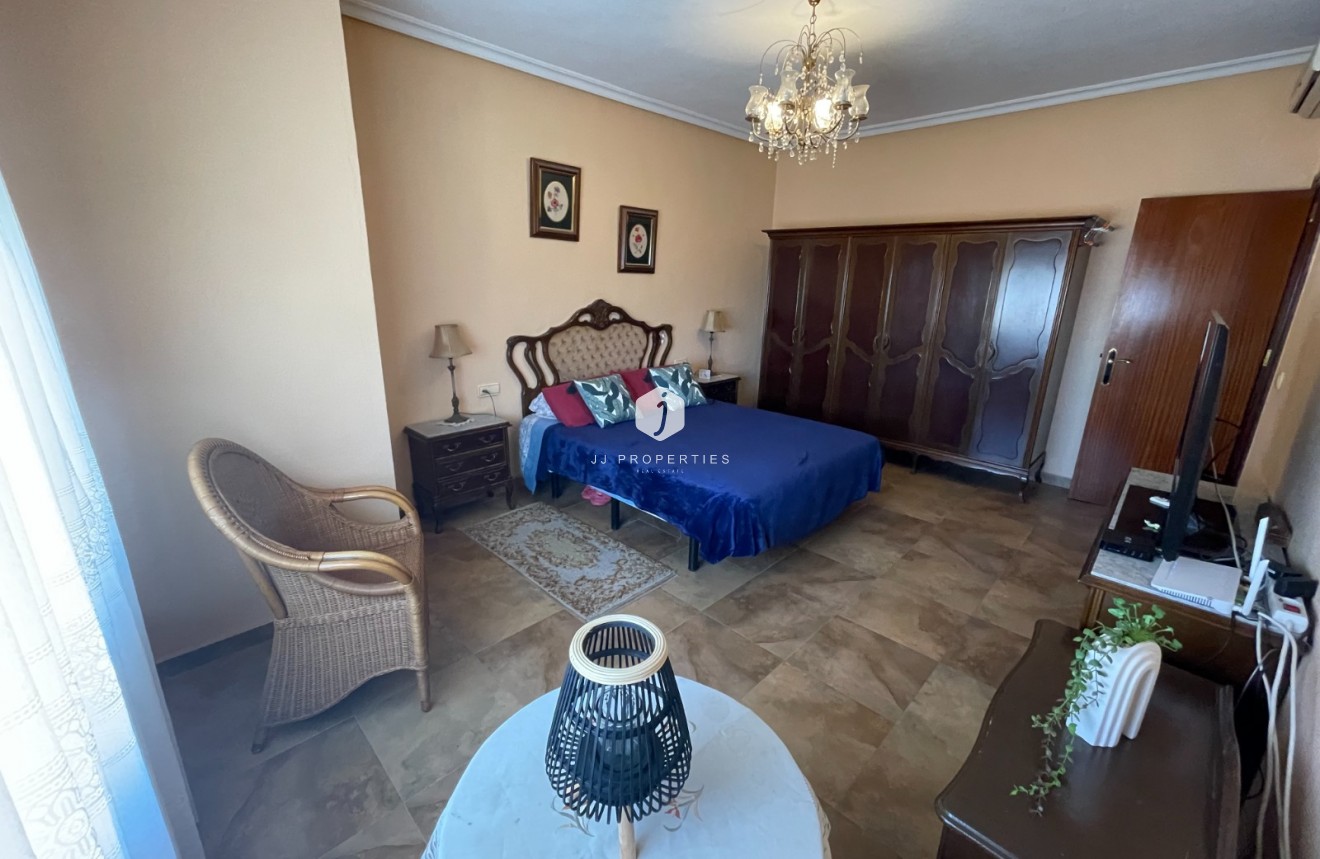 Segunda mano - Villa -
San Miguel de Salinas - Inland