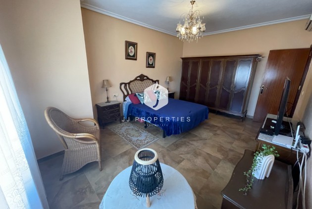 Segunda mano - Villa -
San Miguel de Salinas - Inland