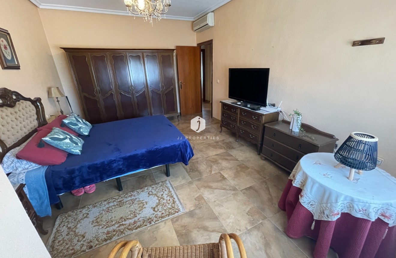 Segunda mano - Villa -
San Miguel de Salinas - Inland