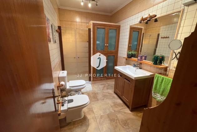 Segunda mano - Villa -
San Miguel de Salinas - Inland