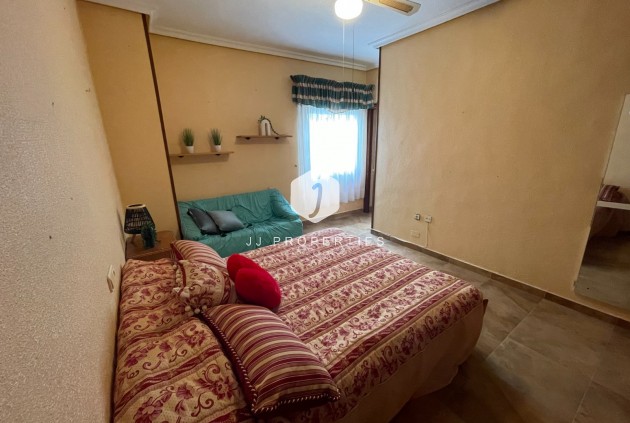 Segunda mano - Villa -
San Miguel de Salinas - Inland