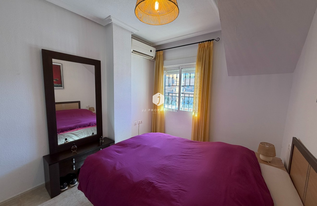 Segunda mano - Apartamento / piso -
Orihuela Costa - Costa Blanca