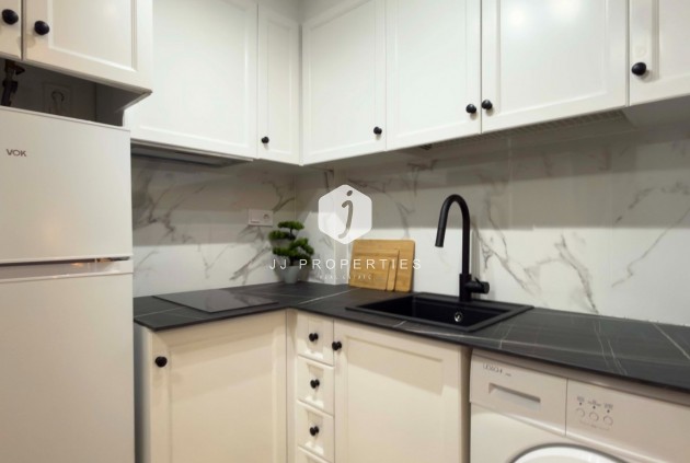 Segunda mano - Apartamento / piso -
Torrevieja - Costa Blanca