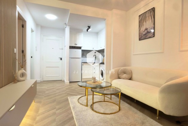 Segunda mano - Apartamento / piso -
Torrevieja - Costa Blanca