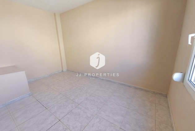 Resale - Chalet -
Torrevieja - Los Balcones