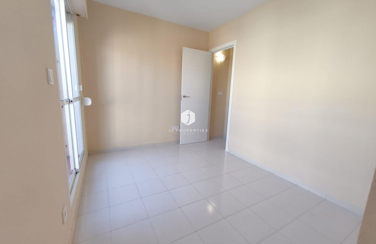 Resale - Chalet -
Torrevieja - Los Balcones