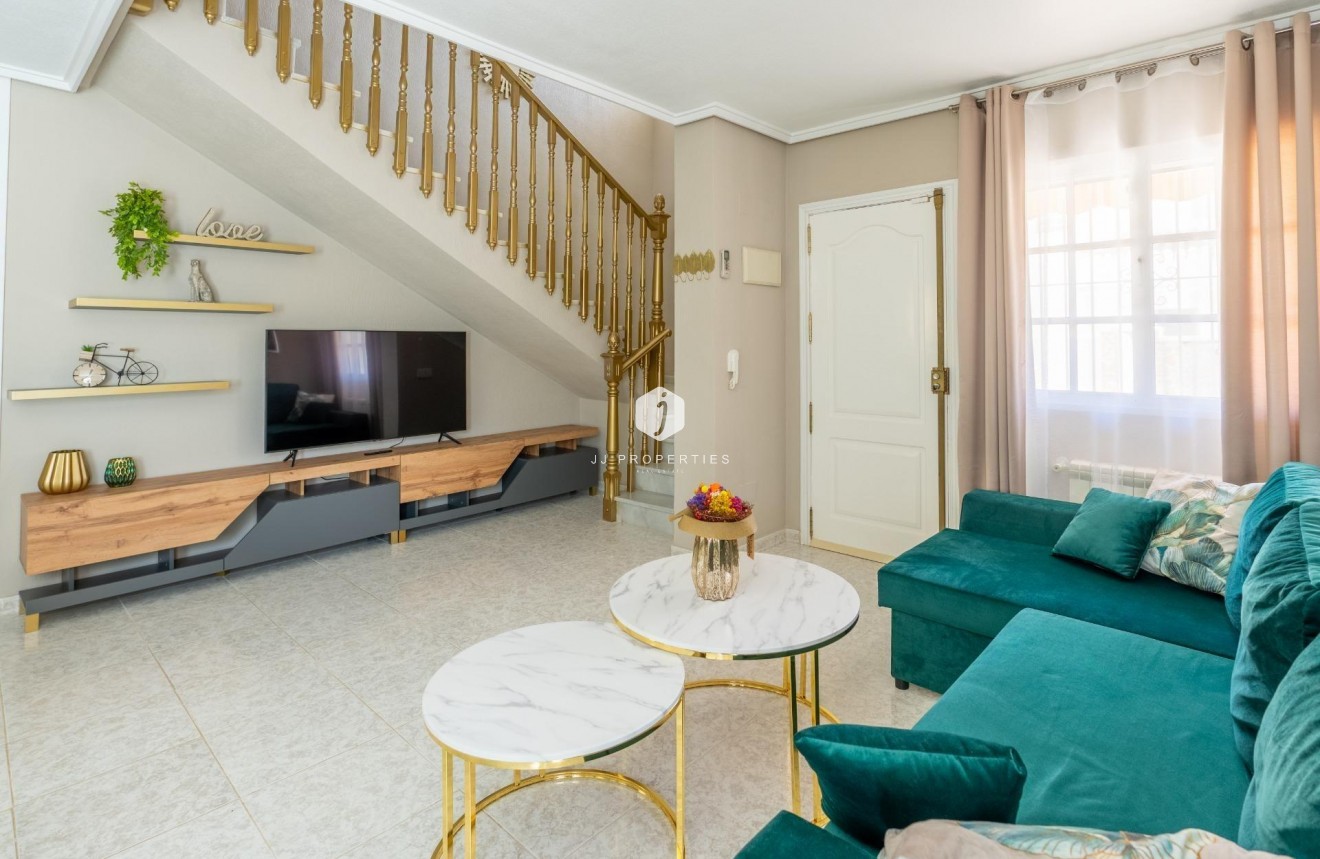 Segunda mano - Chalet -
Torrevieja - Los Balcones - Los Altos del Edén