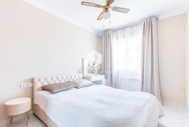 Segunda mano - Chalet -
Torrevieja - Los Balcones - Los Altos del Edén