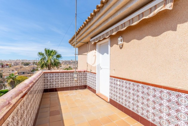 Segunda mano - Chalet -
Torrevieja - Los Balcones - Los Altos del Edén