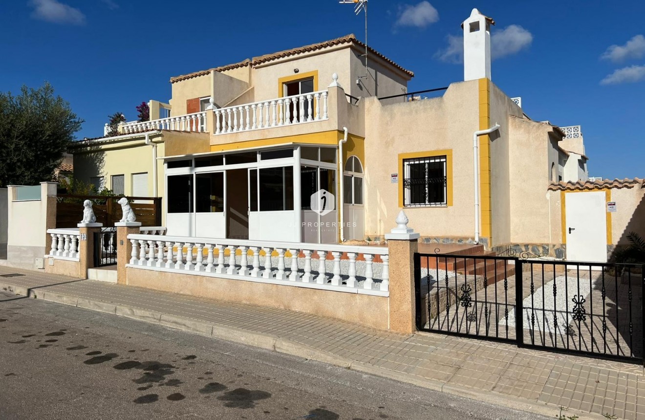 Segunda mano - Chalet -
Orihuela Costa - Costa Blanca