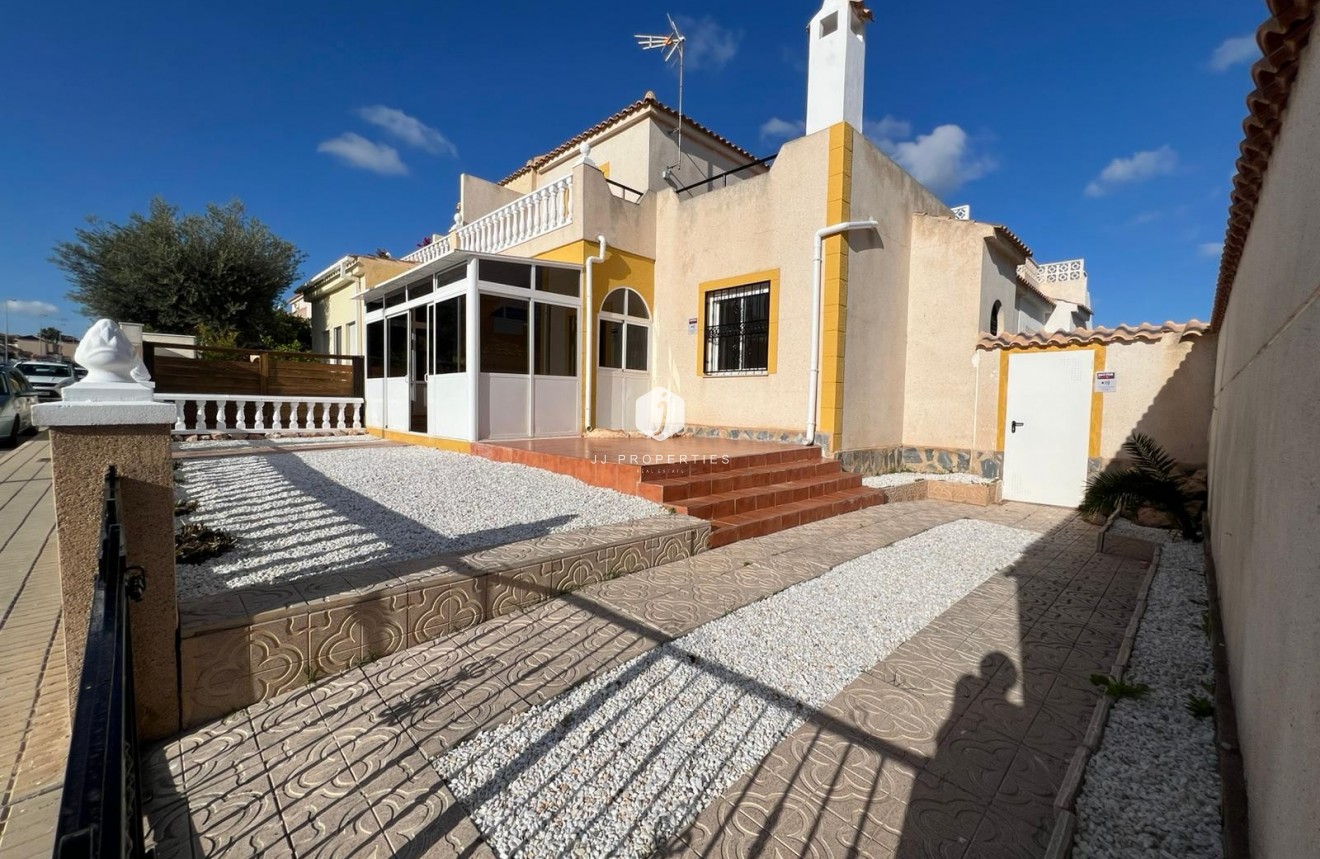 Segunda mano - Chalet -
Orihuela Costa - Costa Blanca